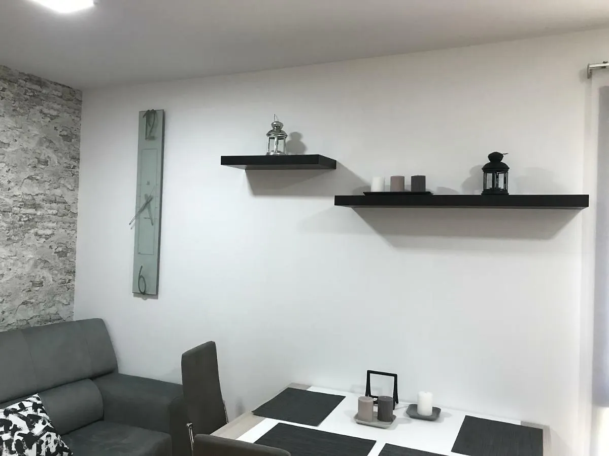 Sierra Nevada Ski Apartment
